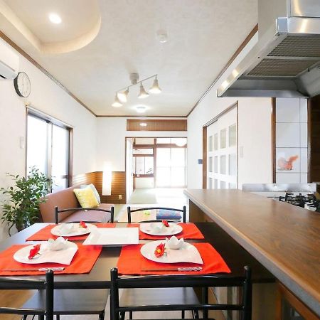 West Crab Base Hiroshima Exterior foto